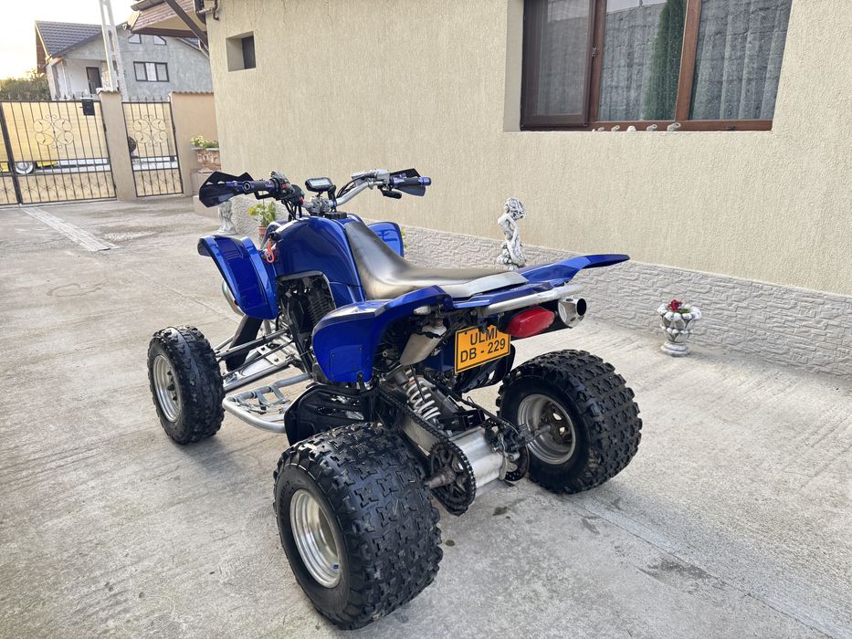 Yamaha raptor 660R