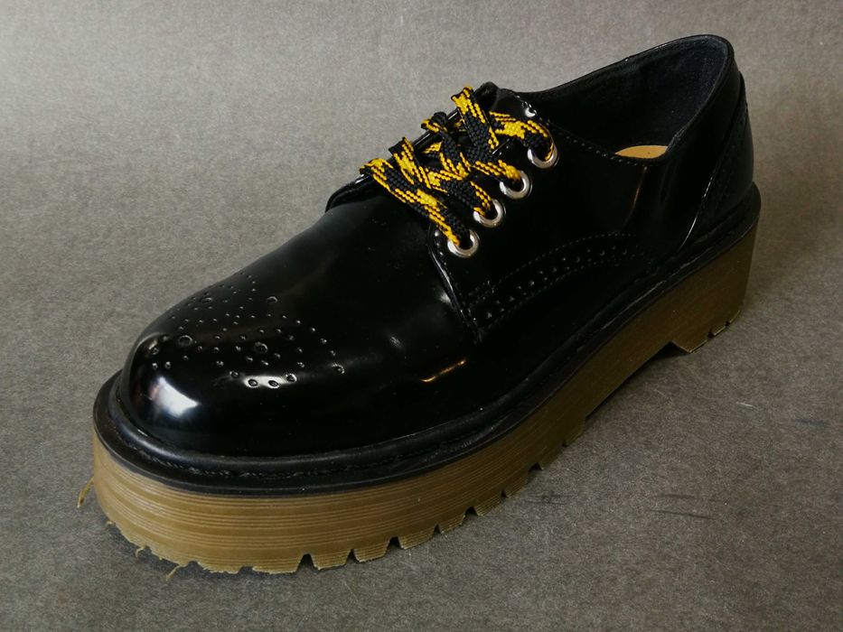 Bocanci ghete botine dama rock goth - 40 41 PULL&BEAR - Excelenti