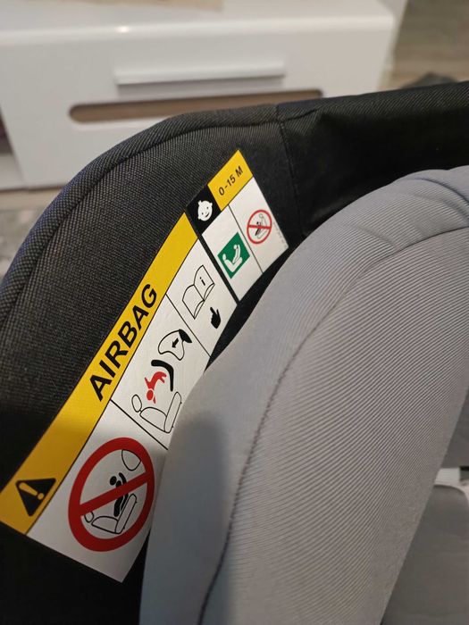 Scaun de mașină bebeluș 0-18 luni GB vaya 2 i-size