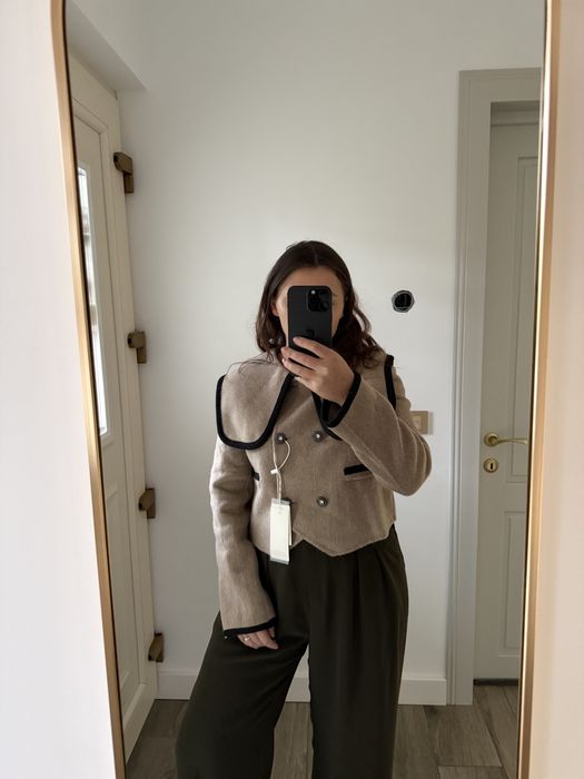 Jacheta lana noua cu eticheta