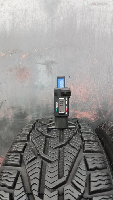 2бр зимни гуми 195/65/15 Taurus Winter 
dot23
7.7mm
Много добро състоя