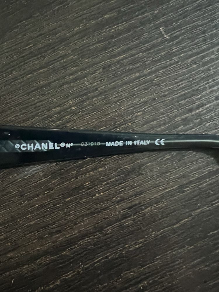 Chanel очила