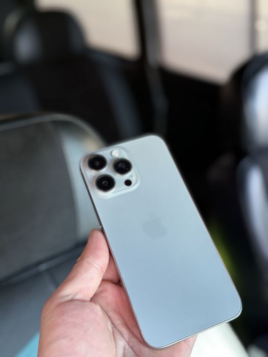 15 Pro Max Desert Titanium