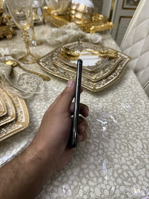 Iphone x ayfon x 64gb qora holati ideal srochni sotiladi face ishlidi