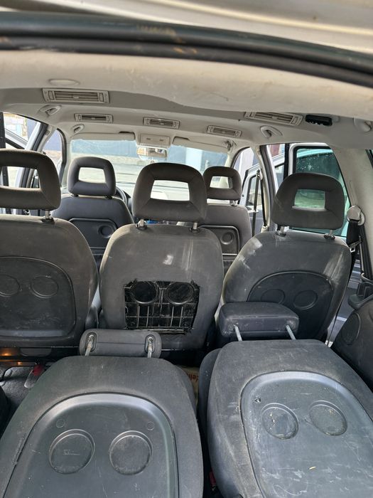 Vand sau schimb Seat Alhambra