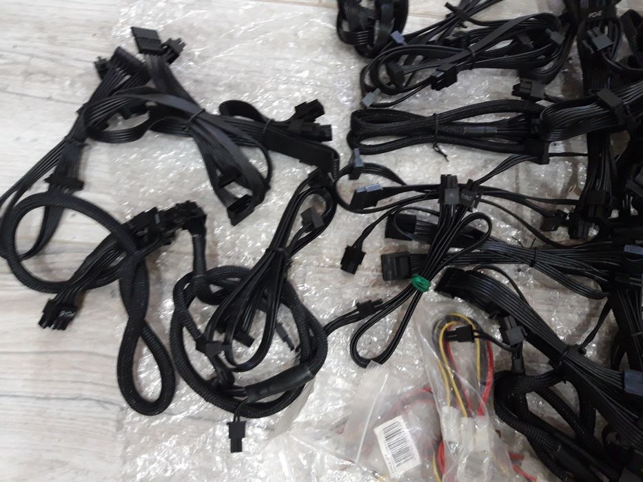 Lot de cabluri alimentare PC sursa placa video sata molex