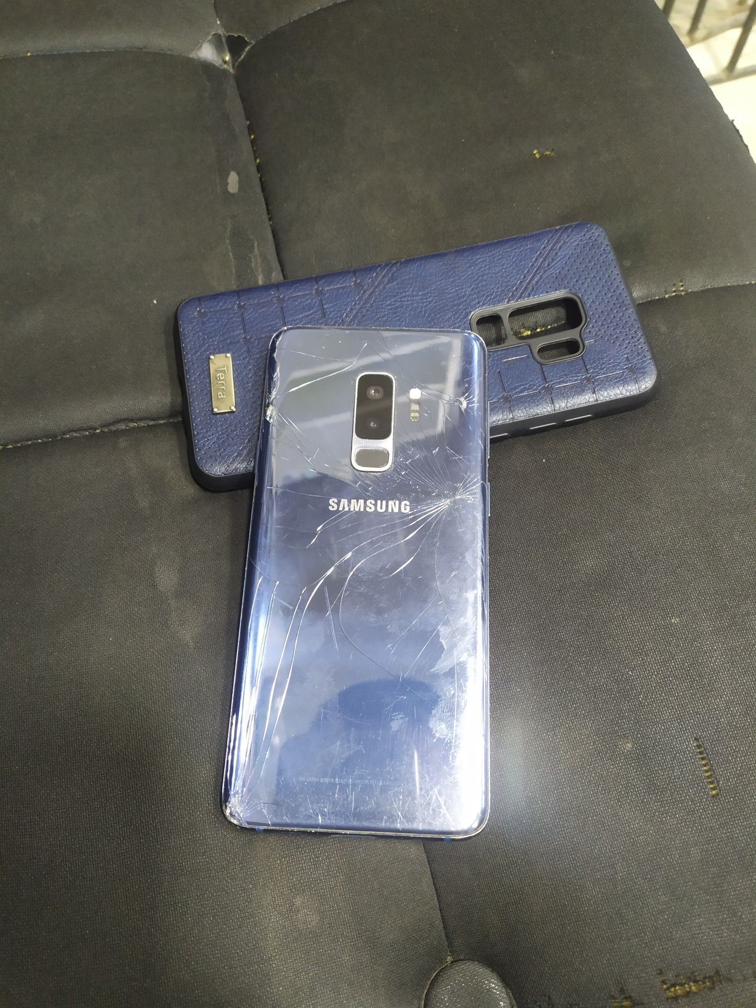 Samsung S9 plus 64 тали.