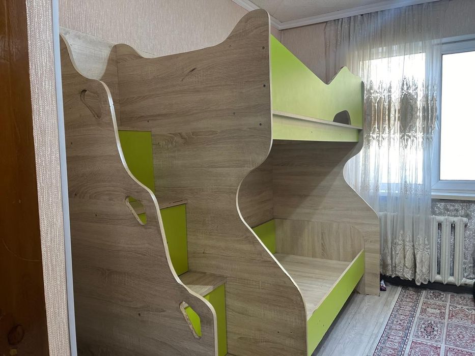 Двух ярусная кровать