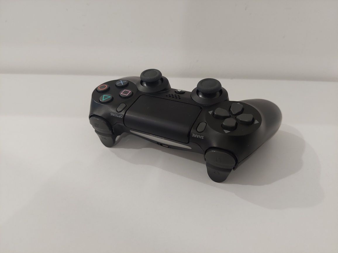 Controller Sony DualShock 4 v2 pentru Playstation 4 (PS4), CUH-ZCT2E