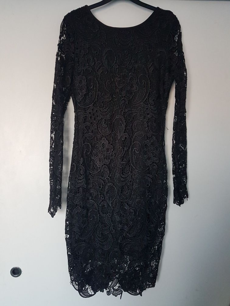 Rochie de seara din dantelă