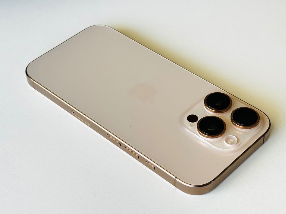 НОВ! Iphone 16 Pro 128GB Desert Titanium Гаранция 6 месеца