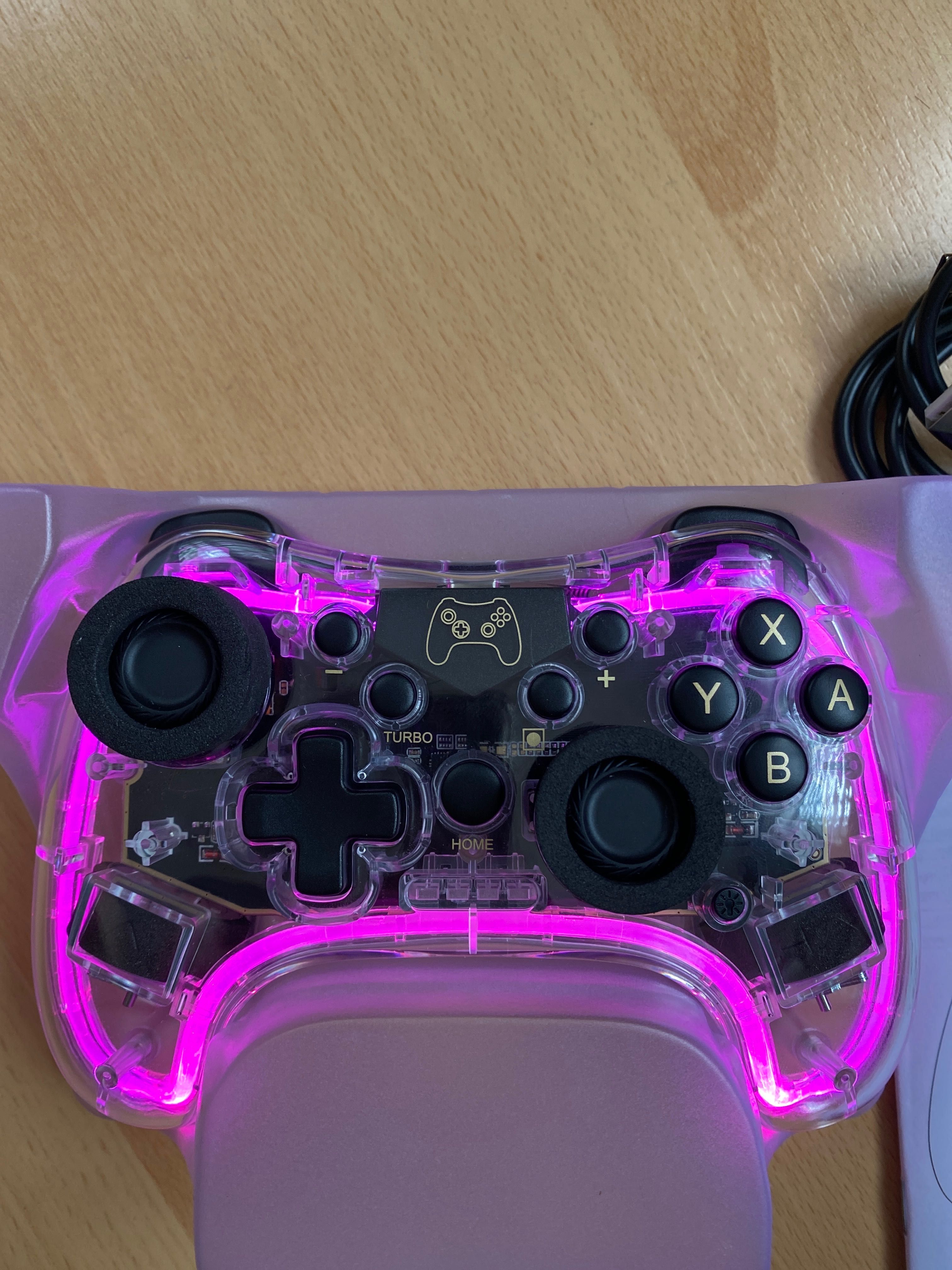 Геймпад Wireless Pro Controller с LED подсветка за Nintendo Switch