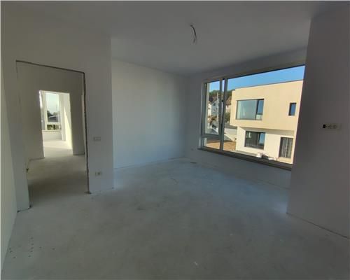 Casa de vanzare 600mp teren Burdujeni