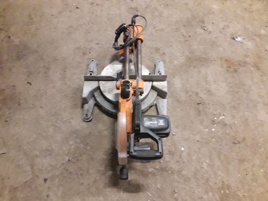 Ferestrau Debitor Circular De Masa Stationar Einhell