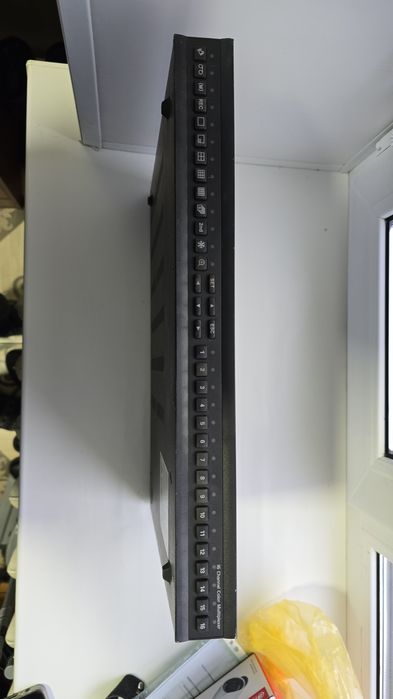 Мультиплексор (multiplexer)