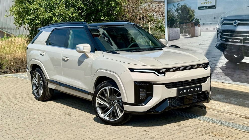 KG Mobility Actyon Actyon 2025 EXECUTIV AWD - 2Ton Latte Greige - Piele Neagră LDB / 360