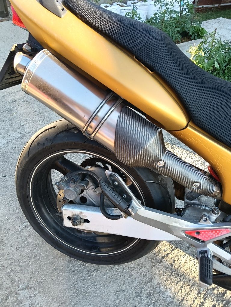 Toba hornet pc34 Leo Vince SBK omologata