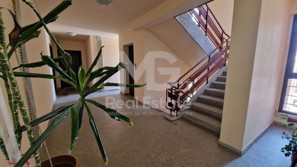 Продава се Двустаен апартамент в Пловдив, Остромила - 84 кв.м за 1310 €/кв.м - Снимка #9