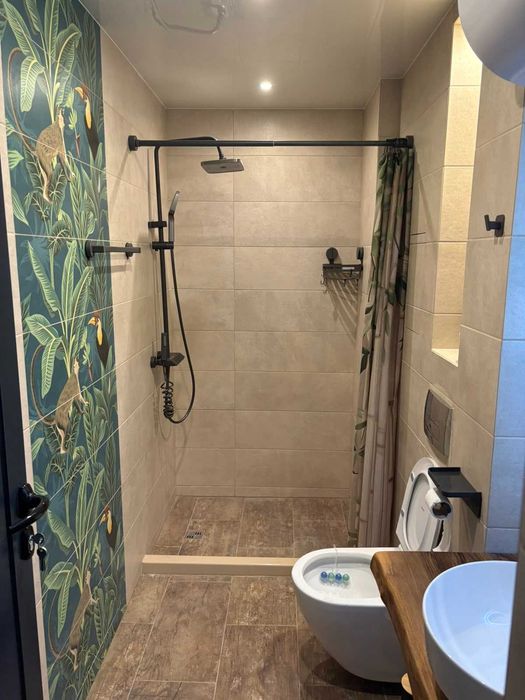 Студио под наем ,център Варна