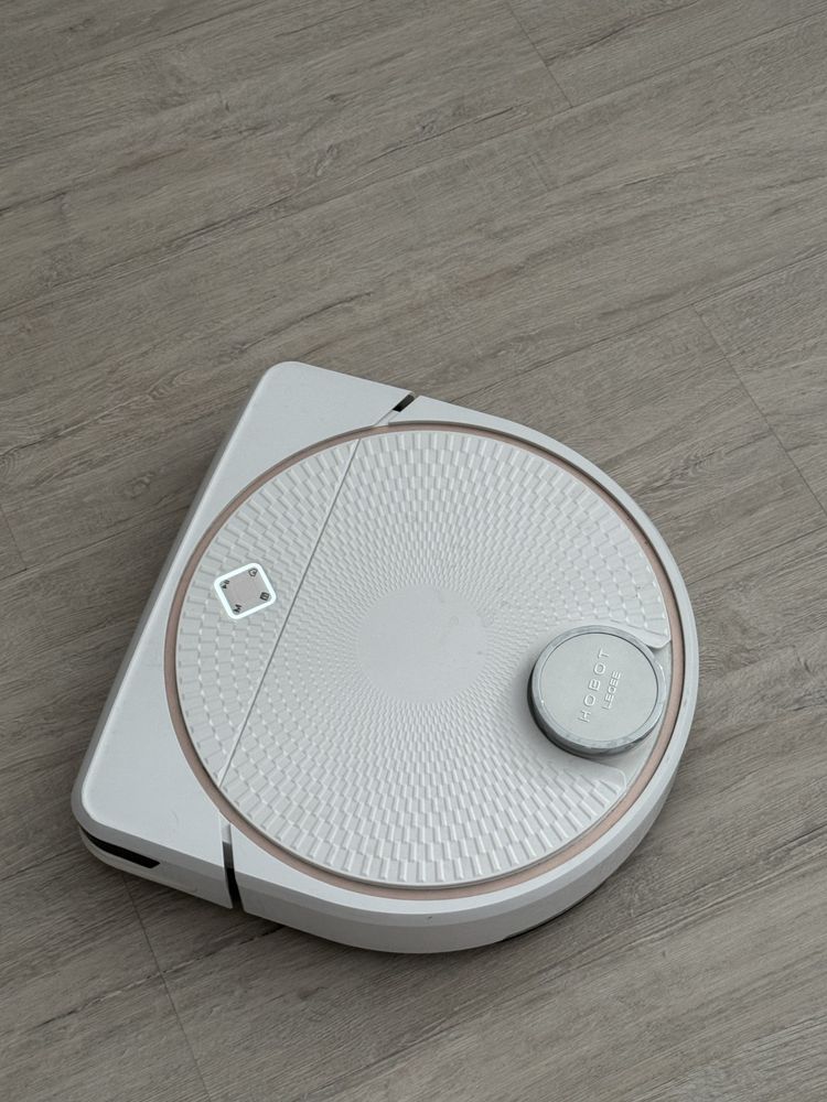 Робот-пылесос Hobot LEGEE-D7 BM100001 белый