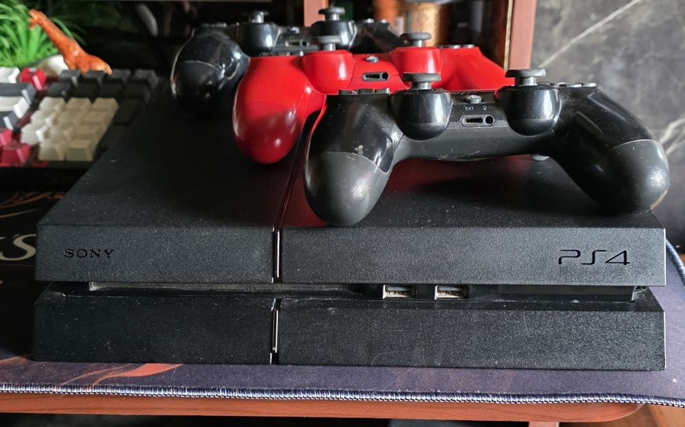 Playstation 4 Fat