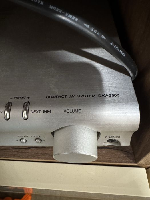 5.1 JVC със домашно кино Sony DAV-S880