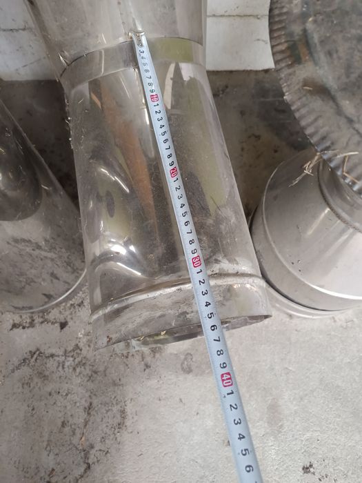 Cos de fum izolat cu vată.