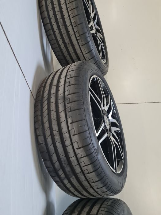 Jante aliaj + cauciucuri vara 245/45 R19 Mercedes-AMG  / Vito / Viano