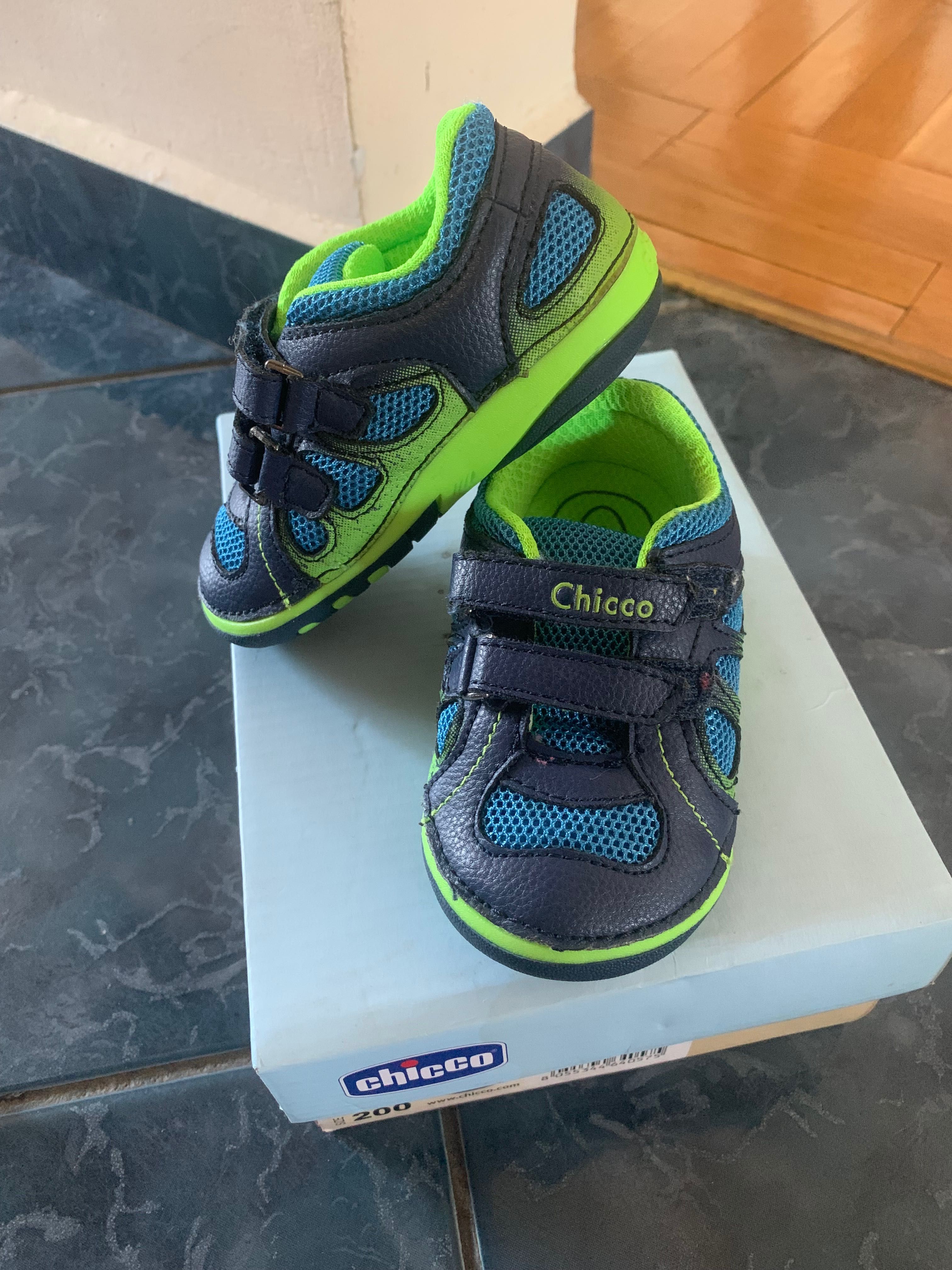 Обувки Chicco, номер 20