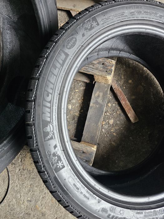 4 anvelope iarna 245 45 19 Michelin 2021