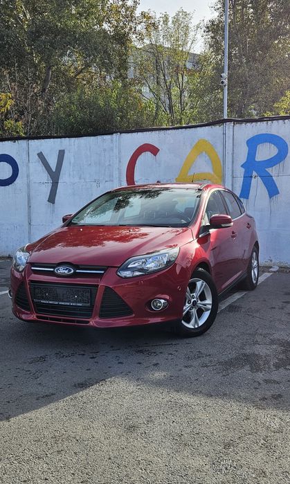 Vând Ford Focus 3 87.000km 2012 benzină