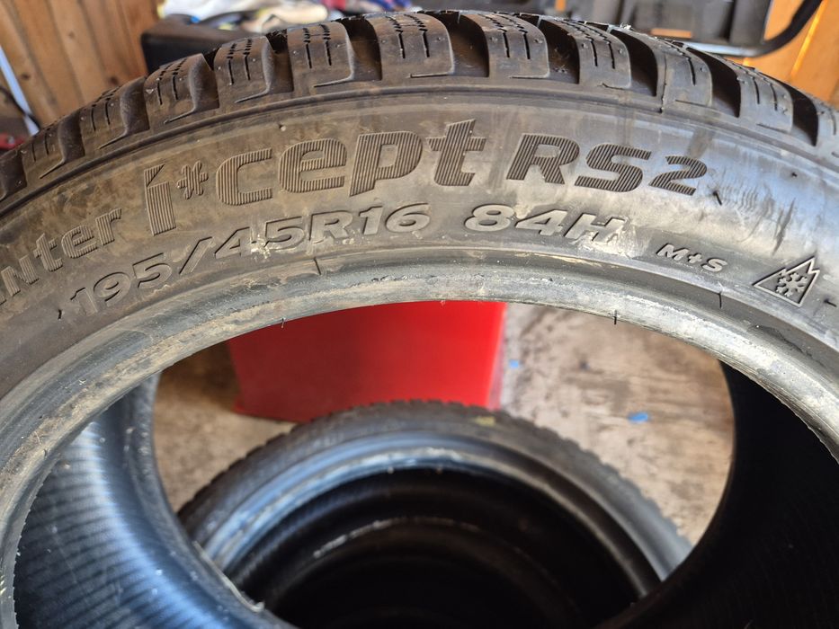 De vânzare anvelope Hankook 195 45 16