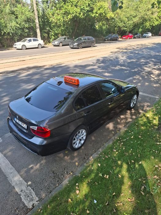 BMW E 90  Automată ,2.0 diesel  M 57,163cai an 2005