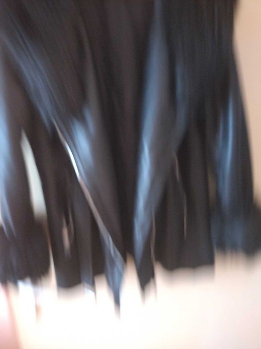 Дамско кожено яке