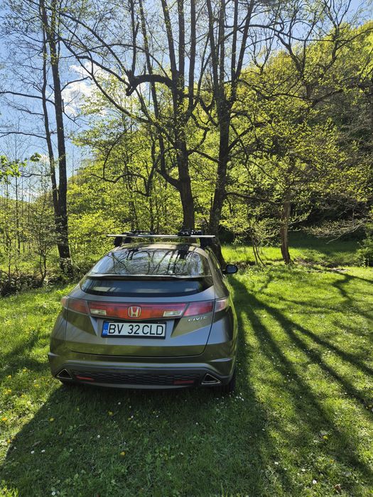 Honda Civic Hatchback 1.8 benzină