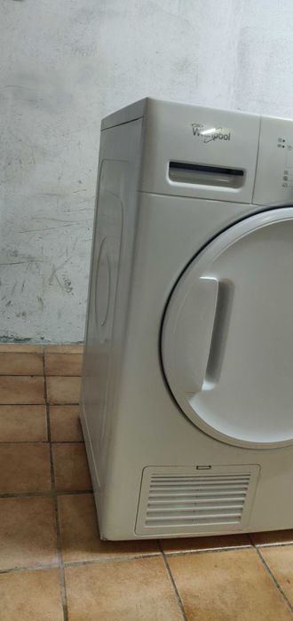 Masina de Uscat haine Whirlpool de 7 kg