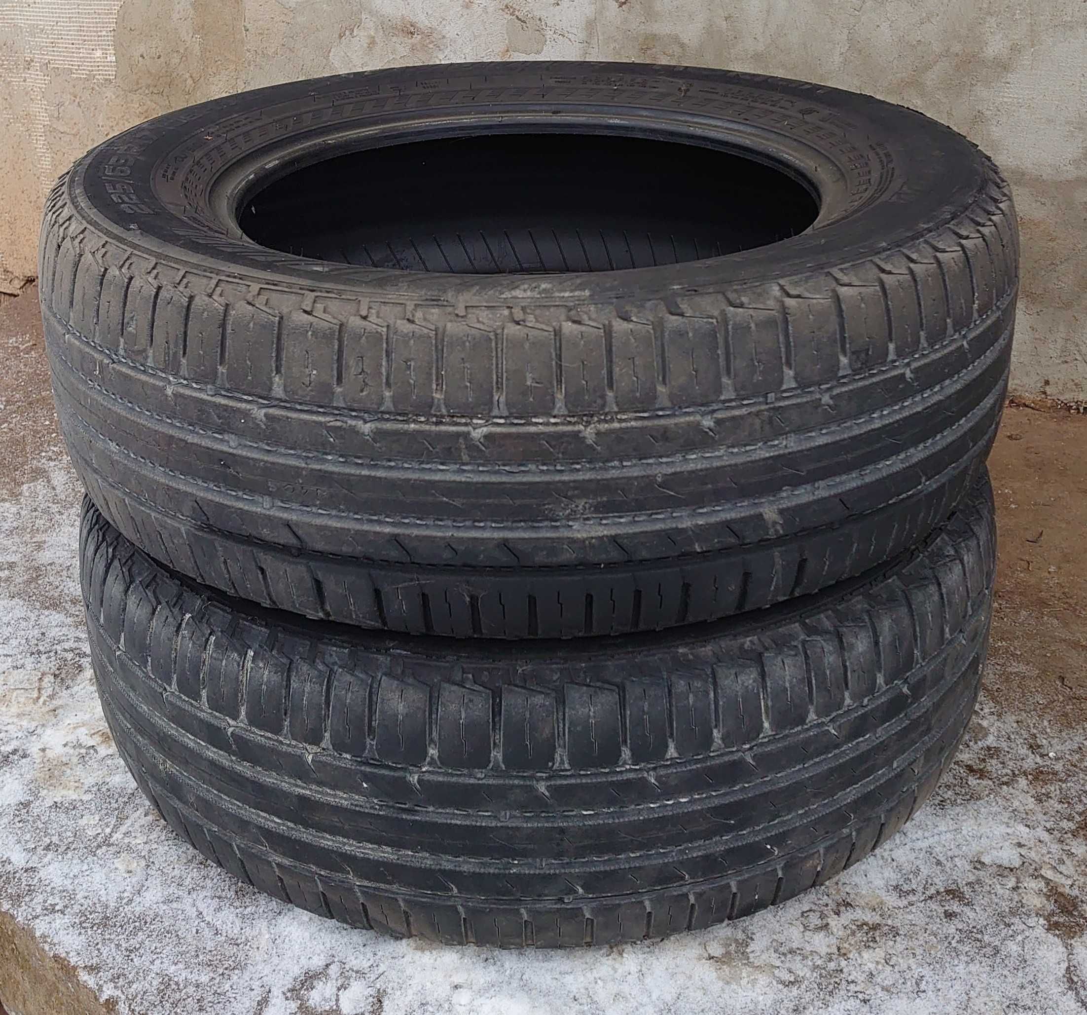 Продавам гуми 225/65R17