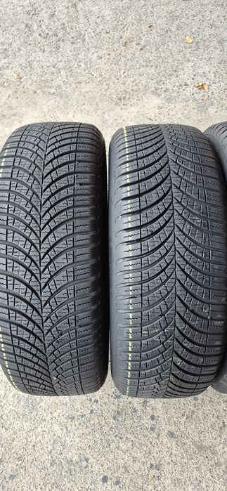 4 anvelope iarna Goodyear 205/55/17,dot 2020.Pretul este pe bucata.