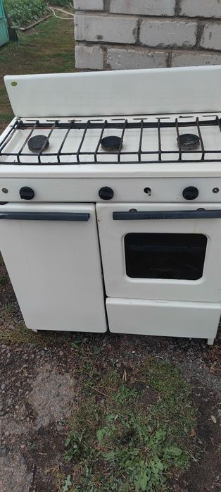 Газовая плита 4 комфорки