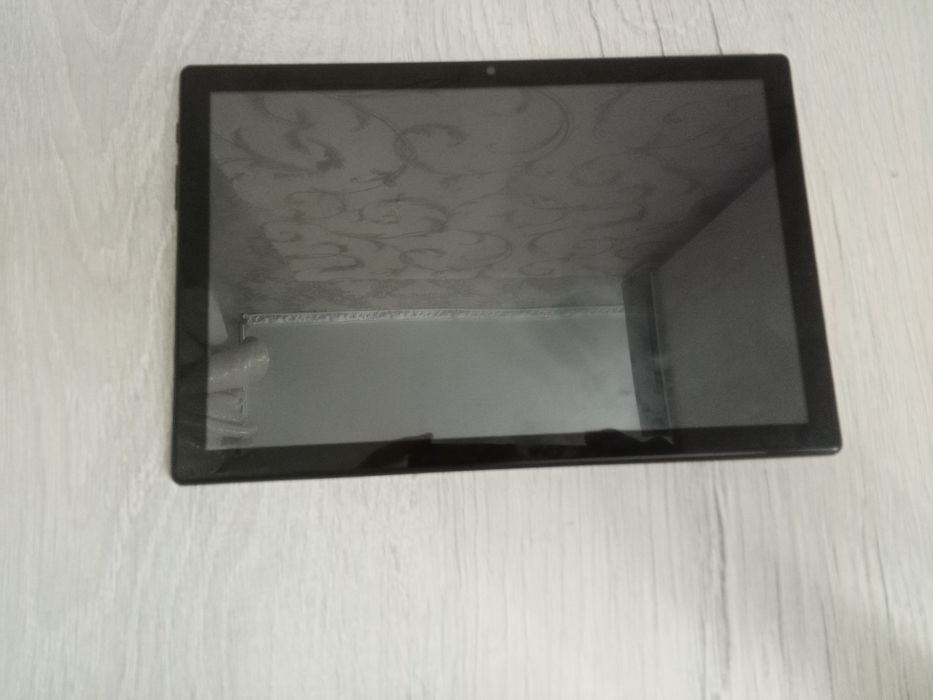 Продам планшет 256 гигабайт
