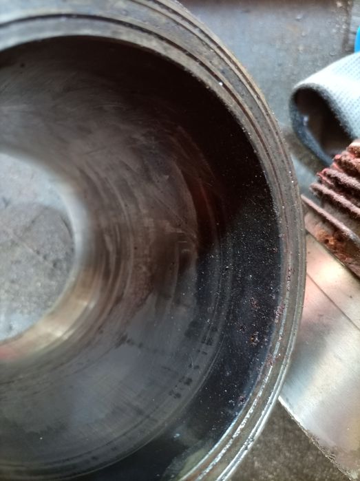 vând cilindru lombardini 90 int