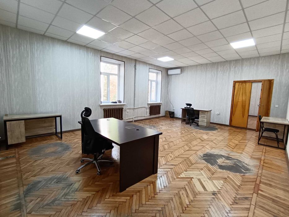 Аренда офиса ЦЕНТР Шота Руставели парк Бобура 13, 28, и 68 кв.м.