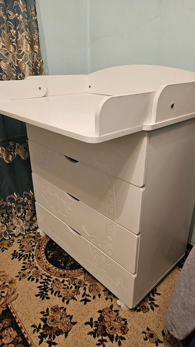 Комод с пеленальным столиком