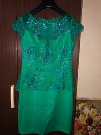 Rochie eleganta verde cu paiete