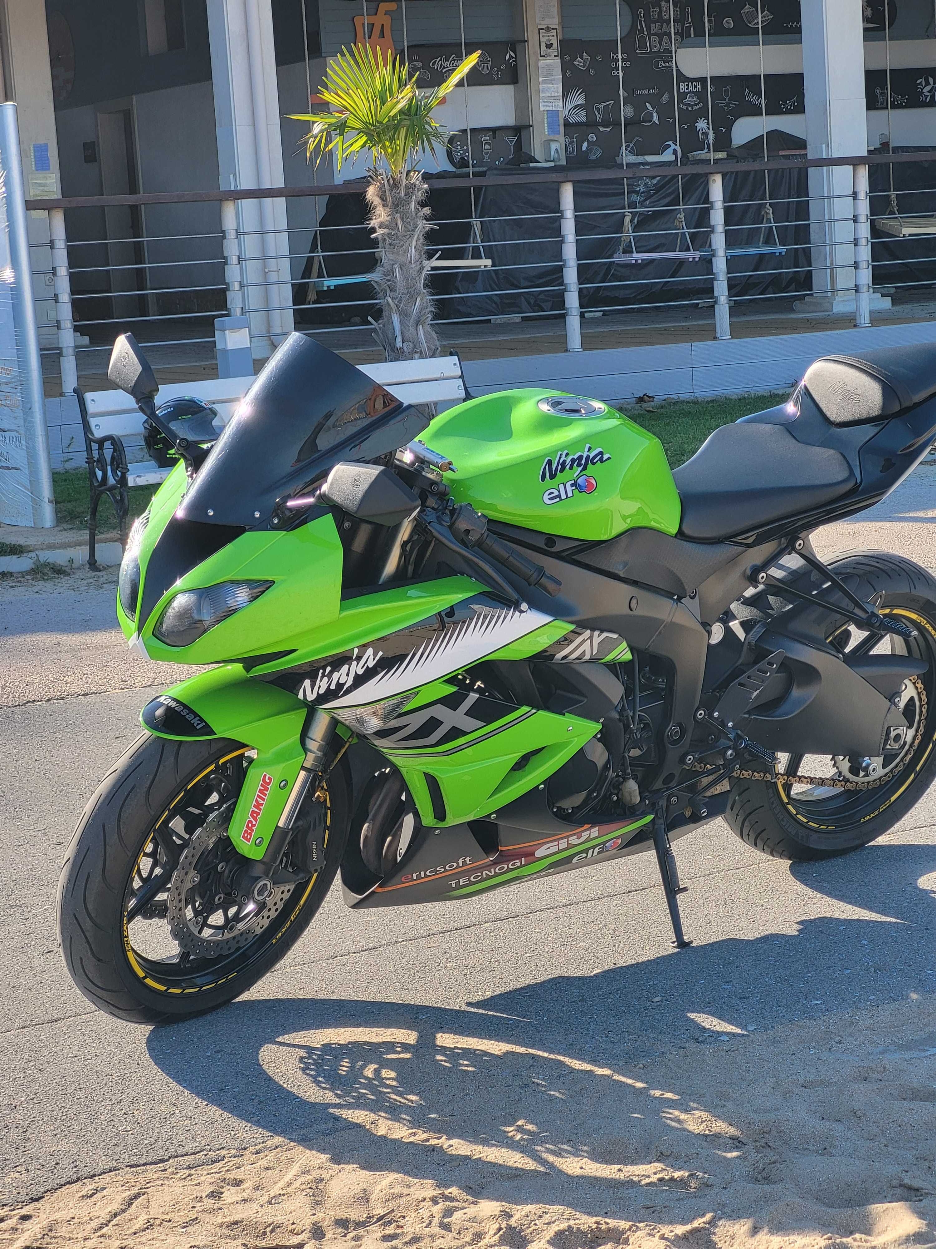 Kawasaki ninja zx6r 2009г