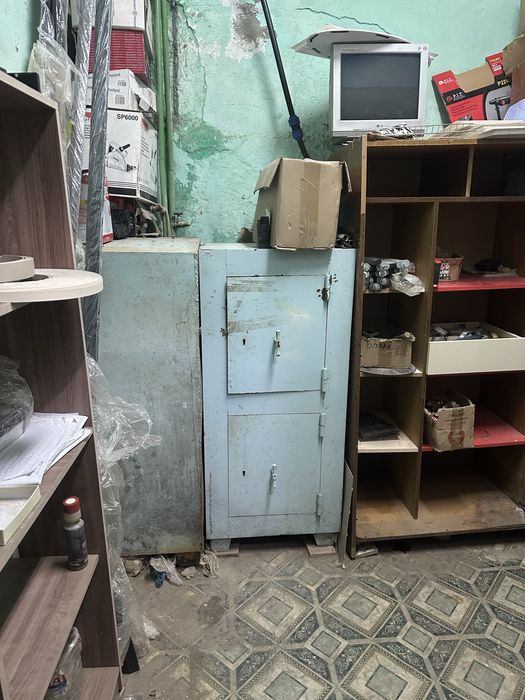 Продам два сейфа