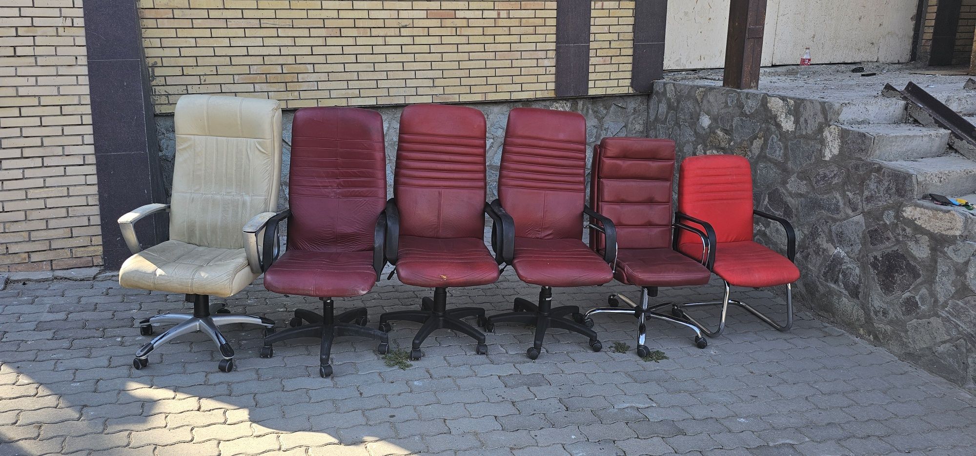 Продаётся стуль бу