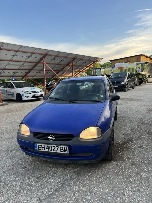 opel corsa b 1.0 само бензин