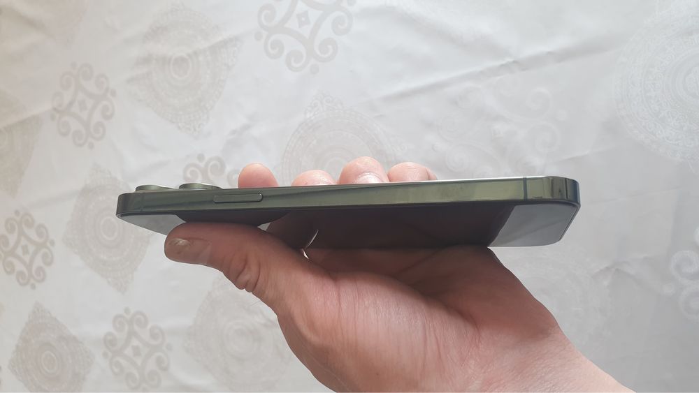 Продам Iphone 13 pro max 256gb