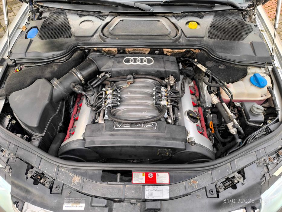 Audi A8 – Отлично състояние, пълно оборудване, без ръжда!